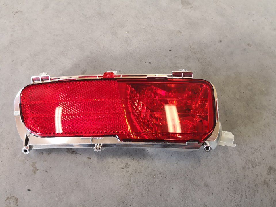 Feu antibrouillard gauche HELLA pour Citroën C4 Grand Picasso I 2006-2013