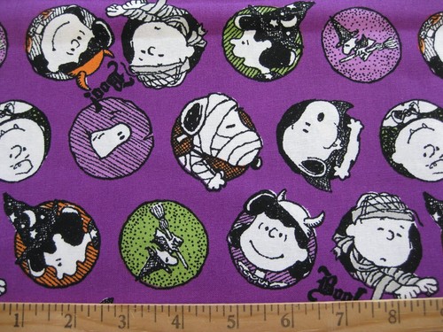 Peanuts Snoopy Halloween BOO Purple Circles Fabric Fat Quarter 18" x 21" - Picture 2 of 3