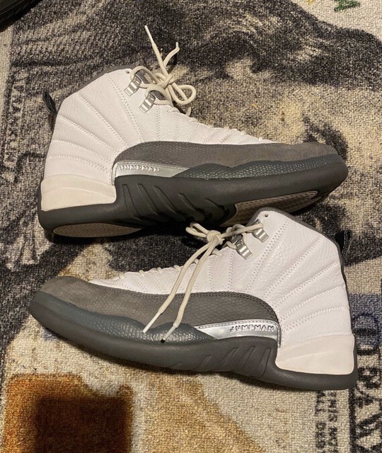 jordans 12 size 10.5