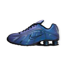 Nike Shox R4 Iridescent Black Lifestyle Sneakers HQ3446-001