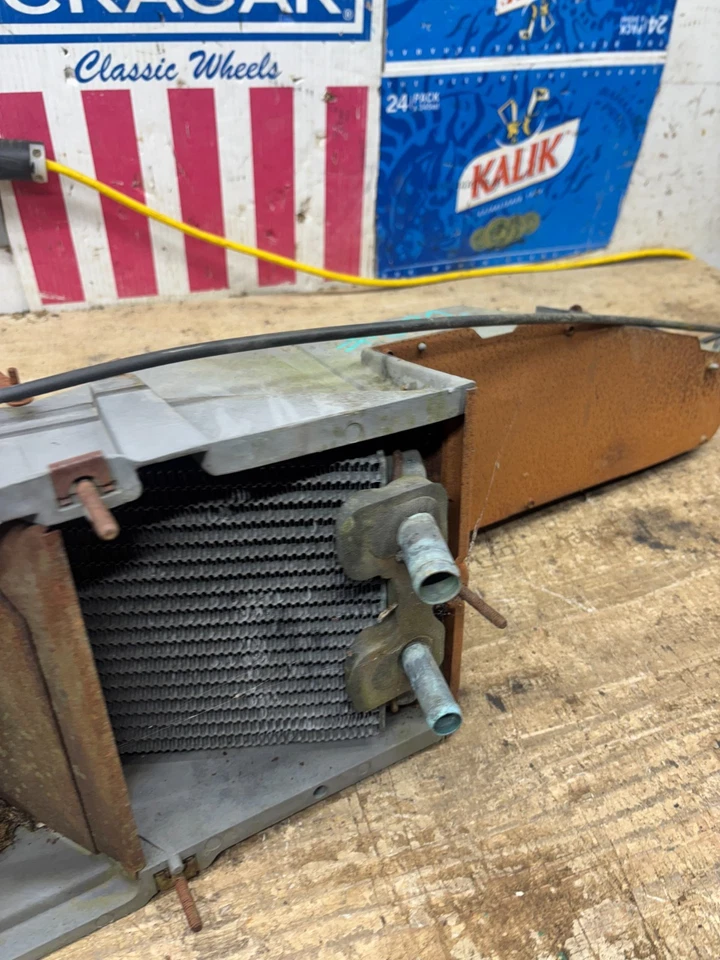 Chevrolet GMC Squarebody 1973 83 84 85 86 87 camión blazer calefacción núcleo caja casa Foto 3 de 4