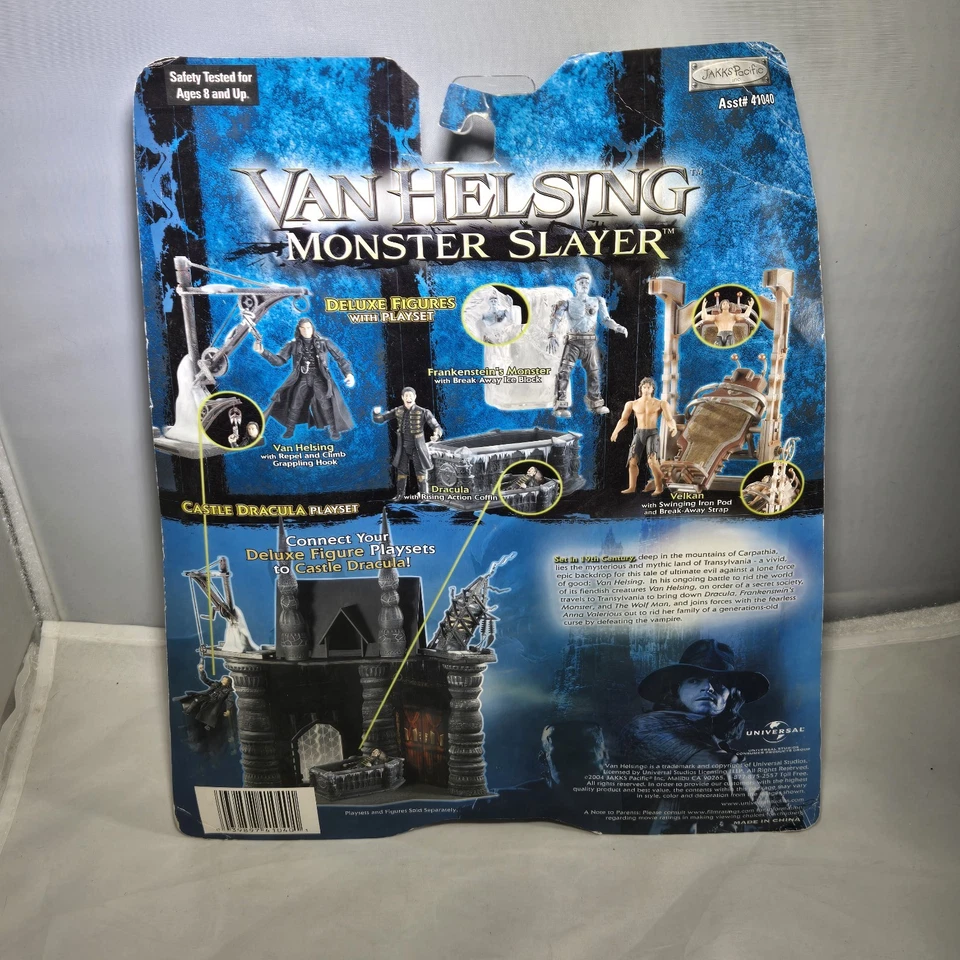Van Helsing Monster Slayer VAN HELSING Action Figure Jakks 2004 - Image 2 of 3