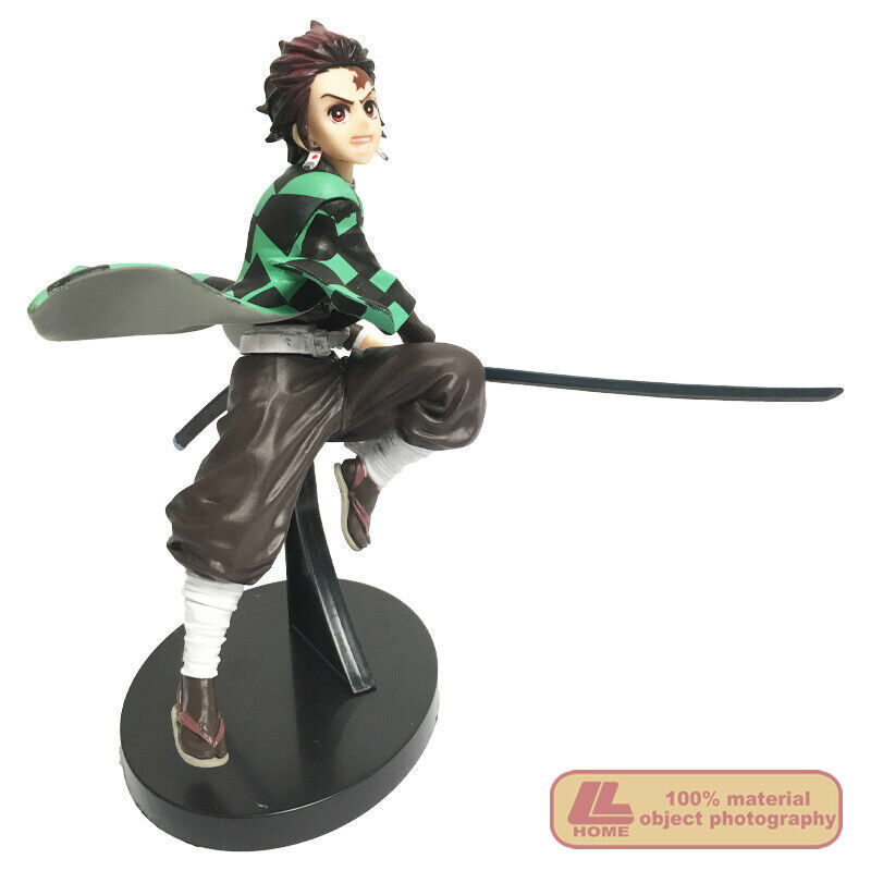 Tanjiro Kamado Demon Slayer Boneco Colecionável em PVC