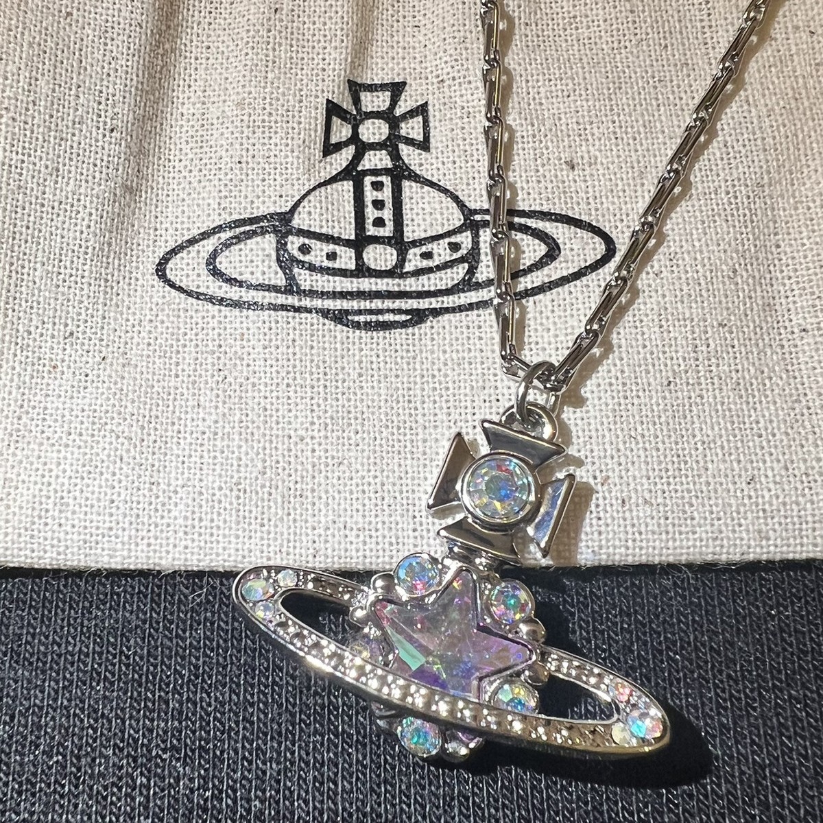 New~ Vivienne Westwood Astrid Orb Star Pendant Silver Tone New~ Vivienne Westwood Astrid Orb Star Pendant Silver Tone