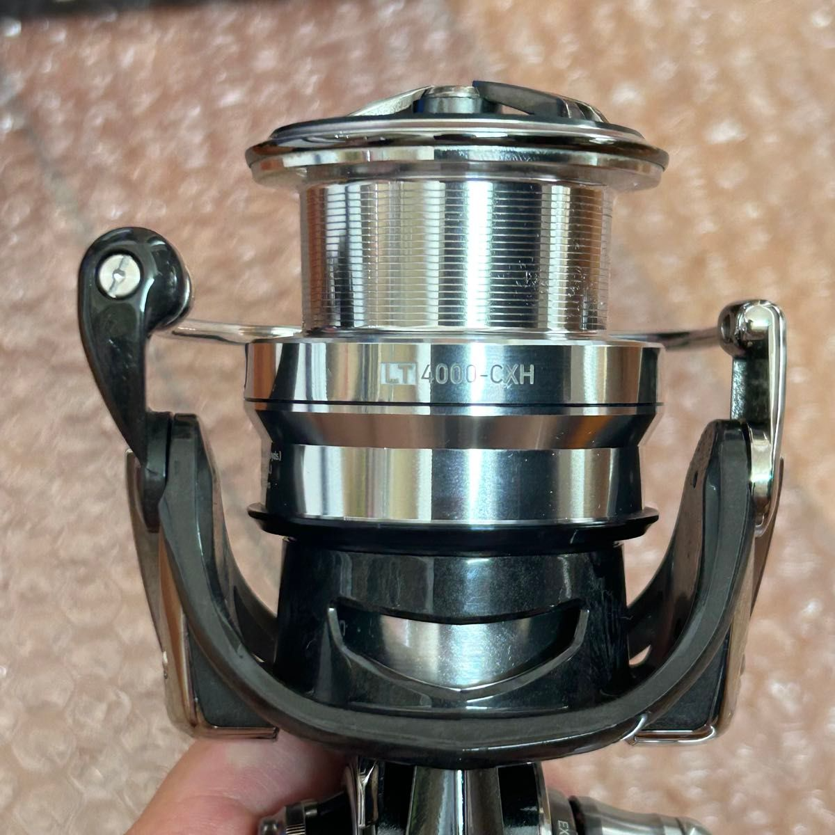 Daiwa 18 Exist LT 4000-CXH Spinning Reel Used – Box, Case