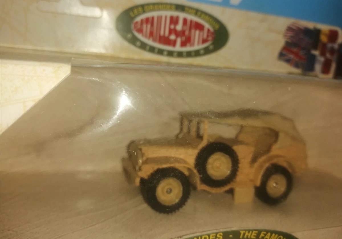 Miniature GAZ-69A pick-up baché militaire Russe jantes noires