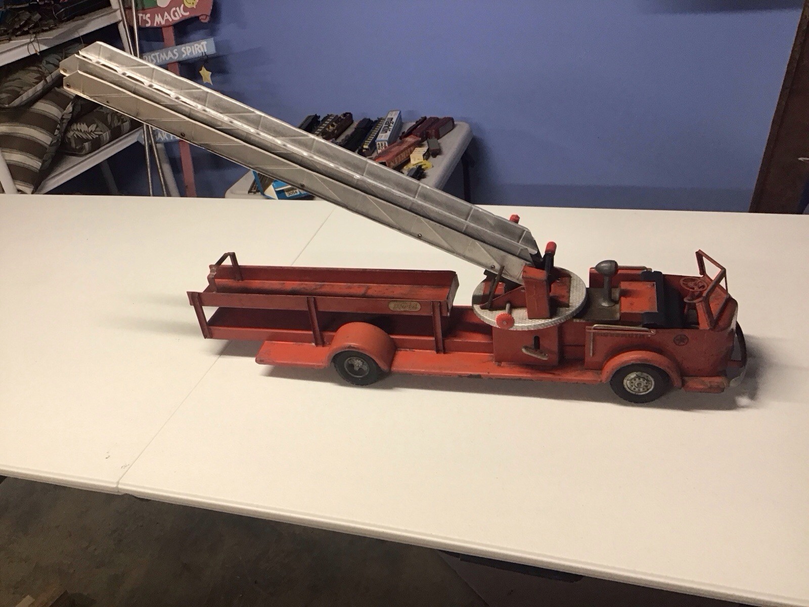 Picture 1 of 24