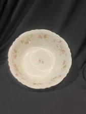 VINTAGE HOMER LAUGHLIN MAPLE LEAF DINNERWARE ROUND SERVING BOWL USA