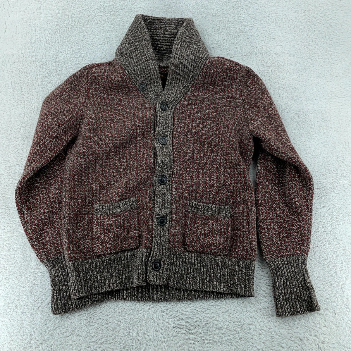 L.L. Cárdigan Suéter Bean Para Hombre Gris Medio Rojo Lana Chal Cuello Botón Delantero