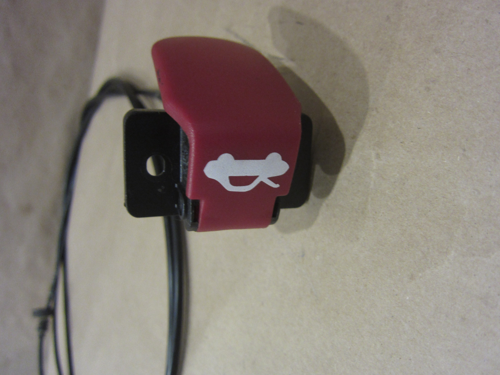 Ferrari California - Front Hood Release Handle With Cable - P/N 67002800