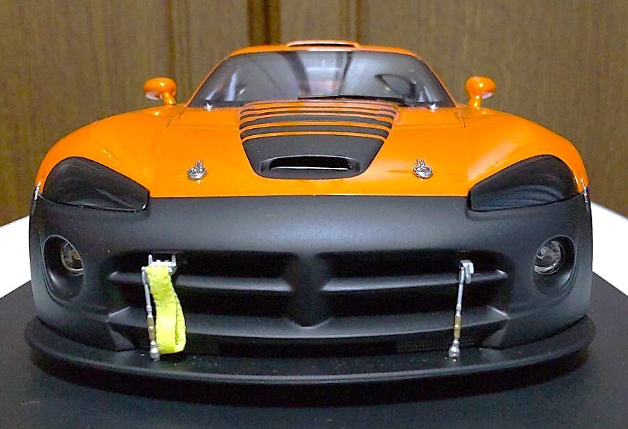 美品　1/18 オートアート ダッジ バイパー コンペティションプレーンボディ AutoArt 1/18 Autoart 1/18 Dodge Viper Competition Coupe 1/18