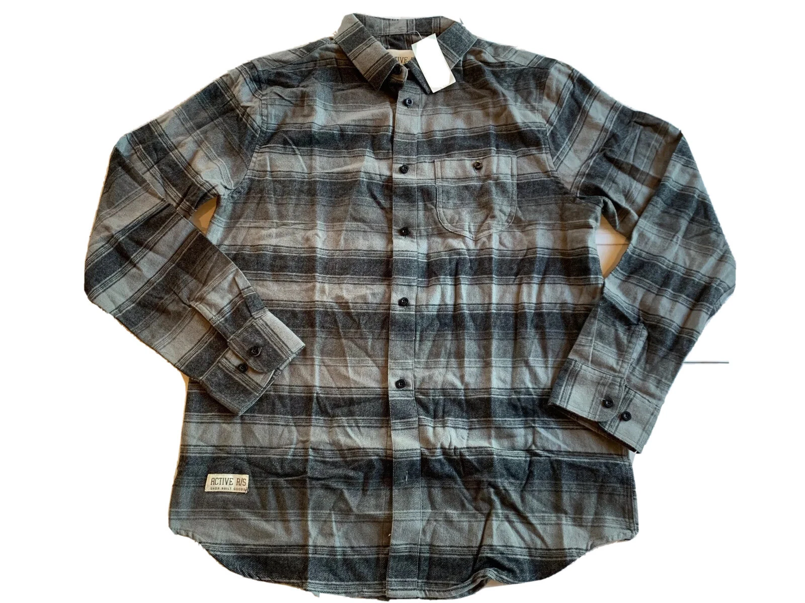ACTIVE RS Mens Medium Black Gray Button Up Long Sleeve Flannel Pocket Striped