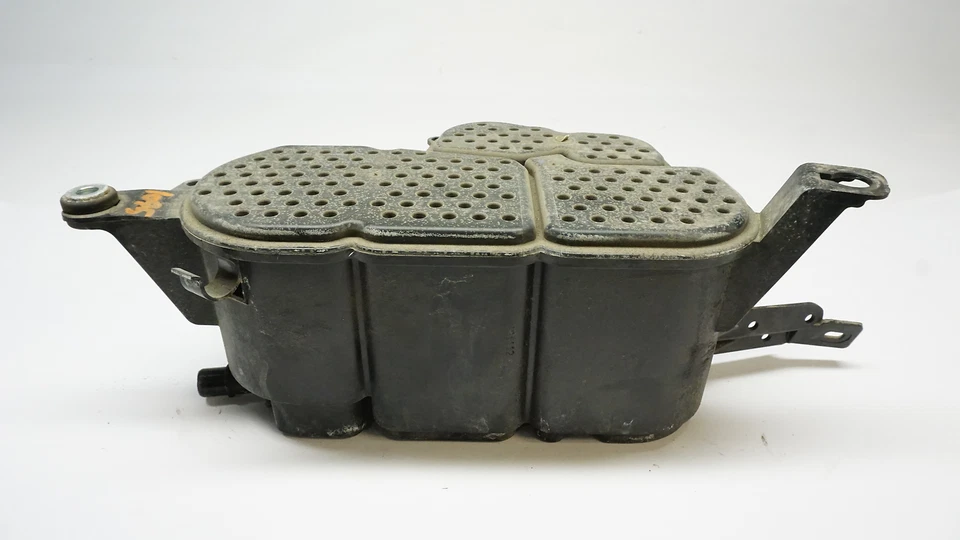 Audi A4 Allroad Fuel Evaporator Canister 8K0201801C 2009-2016 - Image 2 of 2