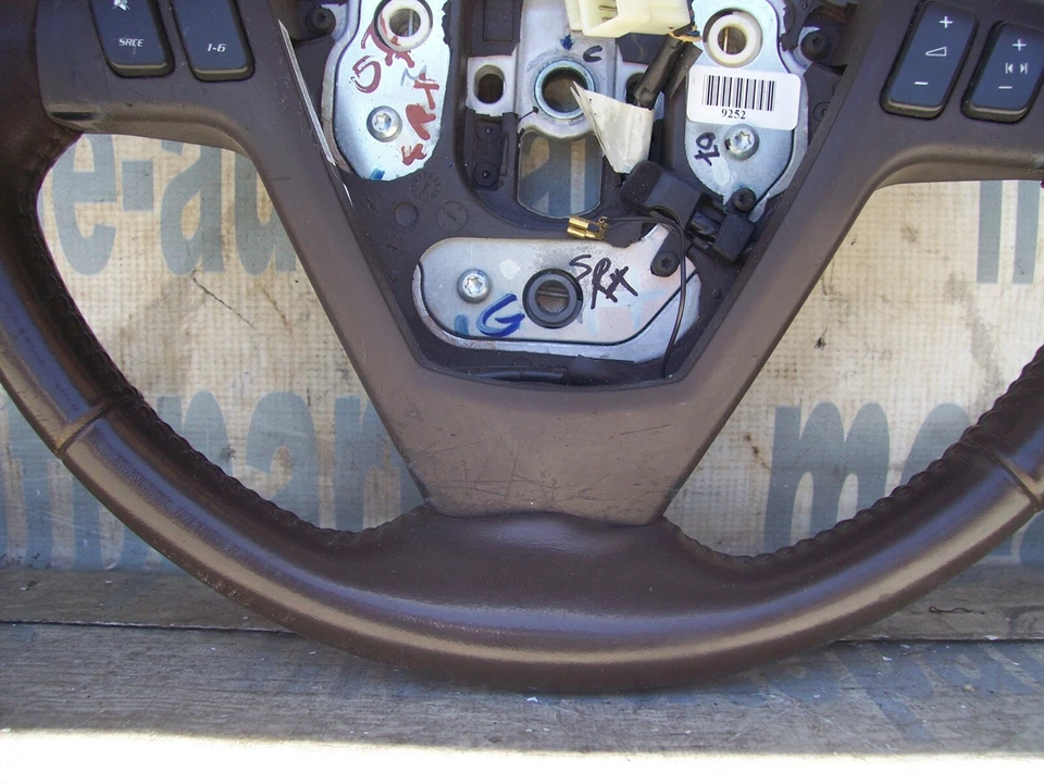 Cadillac SRX 2007 OEM volante y botones interruptores madera grano 15913729 Foto 4 de 4