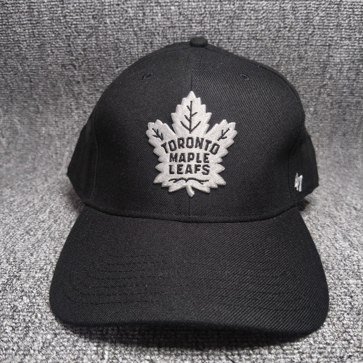 '47 Brand Toronto Maple Leafs NHL Black Curved Brim Cap Hat