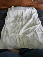 Loft Women’s XL White Blouse