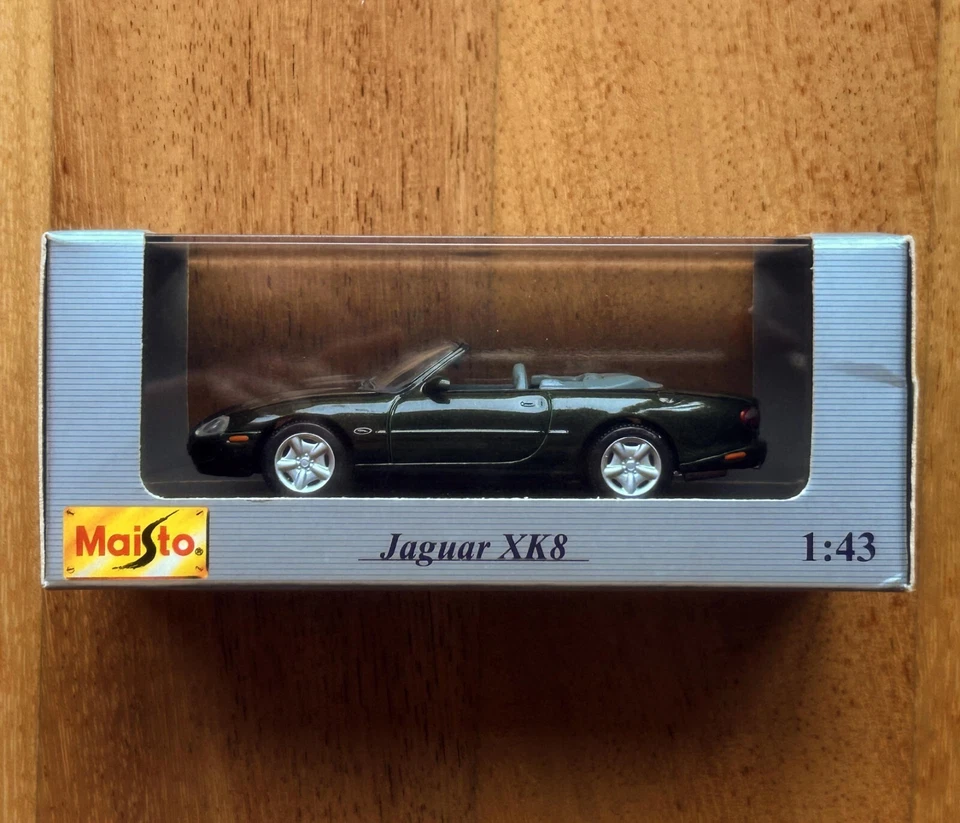 JAGUAR XK8 CONVERTIBLE (1996) - MAISTO 31501 - 1/43 - CLASSIC COLLECTION - NUOVA - Immagine 4 di 4