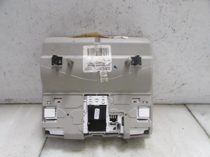 Luz interior Ford Taurus 2011 OEM Foto 3 de 3