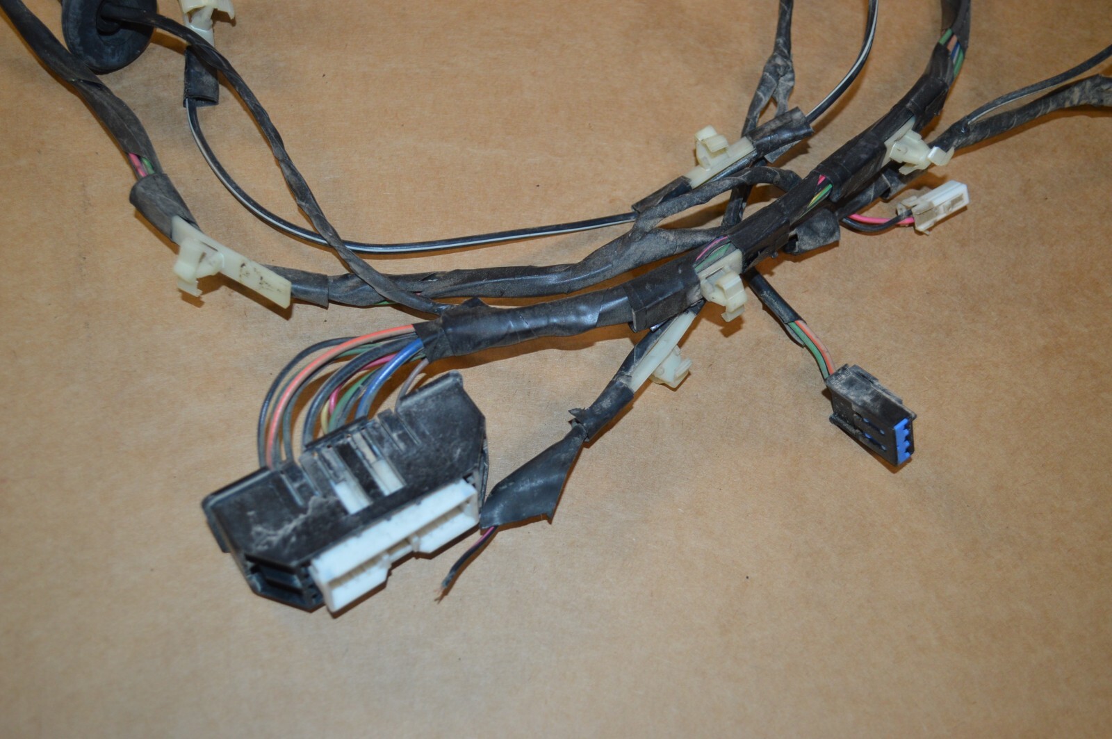 Picture 3 of 8