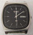Vintage Seiko Quartz SQ 7546 5060 TV Dial Watch Face Rare Case Design w/Tritium