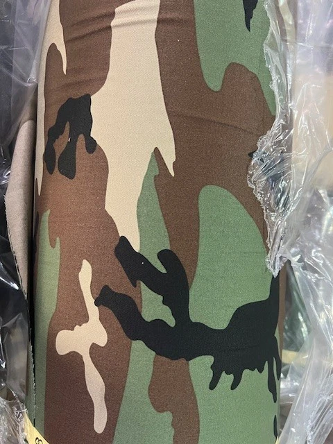 "TELA DE CAMUFLAJE DE SARGA 100 % algodón Woodland militar BDU 63"" por yarda" Foto 4 de 4