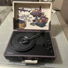 BRAND NEW Crosley CR8005D Cruiser Deluxe Turntable