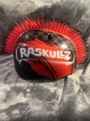 Raskulls Childs bicycle helmet, excellent condition red and black Mohawk - Small - Picture 2 of 10