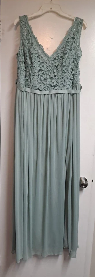 New Davids Bridal Long Lace Mesh Bridesmaid Dress V-Neck Flowy Slit Dusty Sage - Image 3 of 4