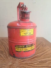 Vintage Justrite Mfg. Co. Safety Can 1 Quart Made Chicago, Illinois