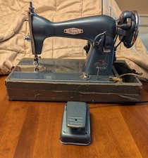 Macys Hearald Vintage Precision Deluxe Sewing...