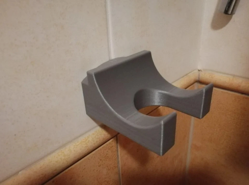 Secador de pelo supersónico Dyson personalizado montaje en pared Foto 2 de 2