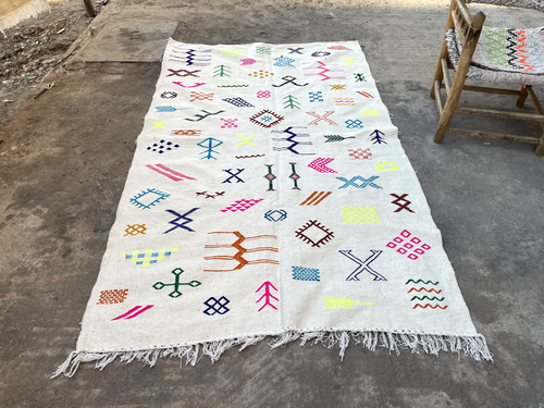 Vintage handmade Kilim, Berber vintage Rug, Moroccan Rug, handmade rug, - Picture 2 of 9