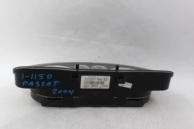 Grupo de velocímetros 97 k millas MPH para Volkswagen Passat 2004-2005 OEM #29809 Foto 2 de 4