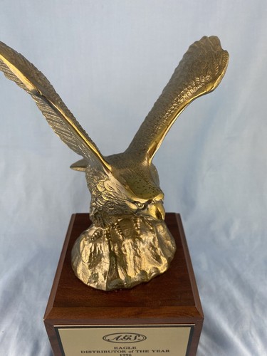 Golf Trophy Eagle Flying Wooden Base Interchangeable Parts Medium Size 12 Inches - Picture 2 of 9