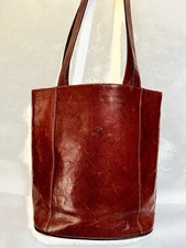 Italian Leather Handbag Large Detailed Shoulder Bag-barely Used-Florentino