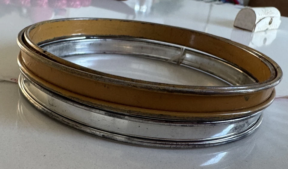 (LOT OF 3) 5" 6" 5" Vintage Spring , Cork Lined Metal Embroidery Hoops RARE - Image 3 of 4