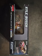 Kyle Bush diecast 2020 thank you heros diecast