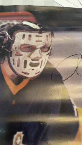 ROGIE VACHON LOS ANGELES KINGS 1973 AUTOGRAPHED SPORTS POSTER NHL GOALIE Signed - Picture 5 of 5