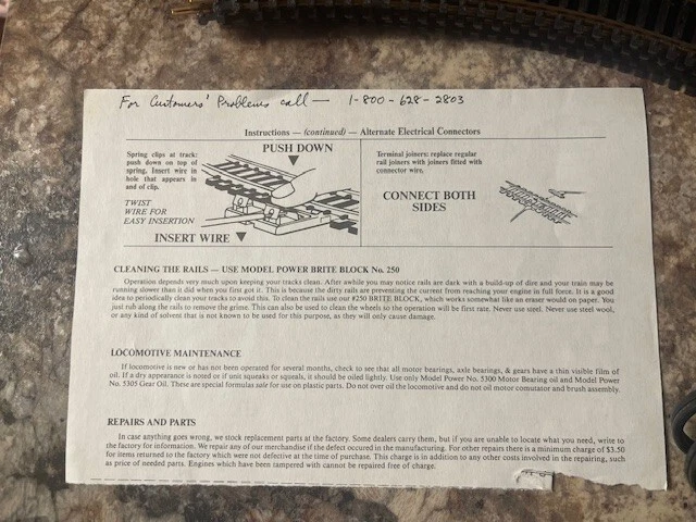 Model Power Pride of the Line HO Electric Train Set 1035 Santa Fe w/Box As Shown - Image 4 of 4