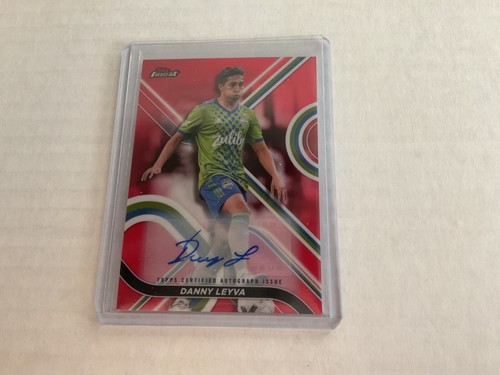 2022 Topps Finest MLS Soccer DANNY LEYVA Red Refractor Autograph 4/5