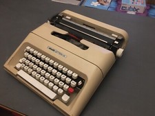 Macchina da scrivere Olivetti Lettera 35 - NON FUNZIONANTE