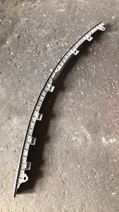 Frontlippe Leiste Dekor Baustelle Stoßstange vorne links unten Insignia Opel