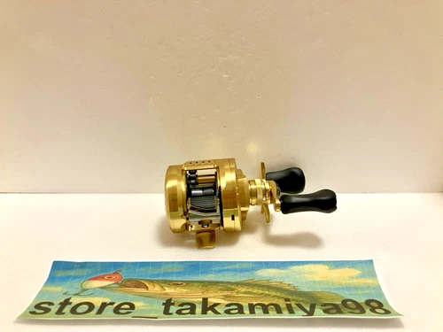 Shimano Calcutta Conquest 200 (Modern)