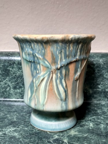 Vintage Roseville Art Pottery Moss Pedestal Vase Tan/Green 773-5 - Picture 3 of 12
