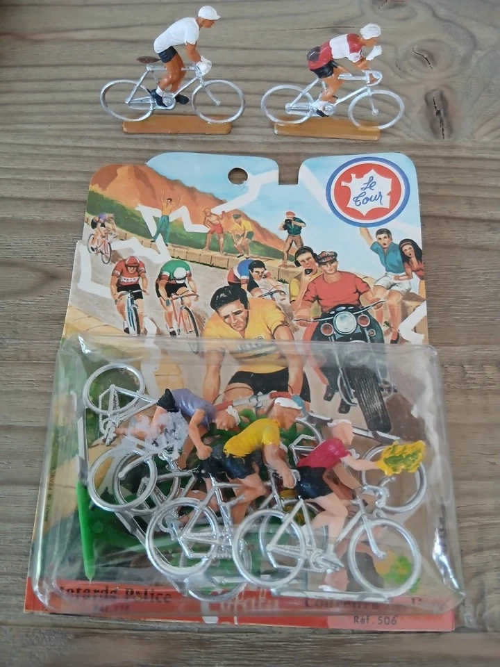 cyclistes COFALU et STARLUX - Photo 1/2