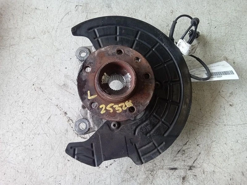 2017-2024 Jeep Compass Driver Side Left Front Spindle Knuckle Assembly OEM - Image 4 of 4