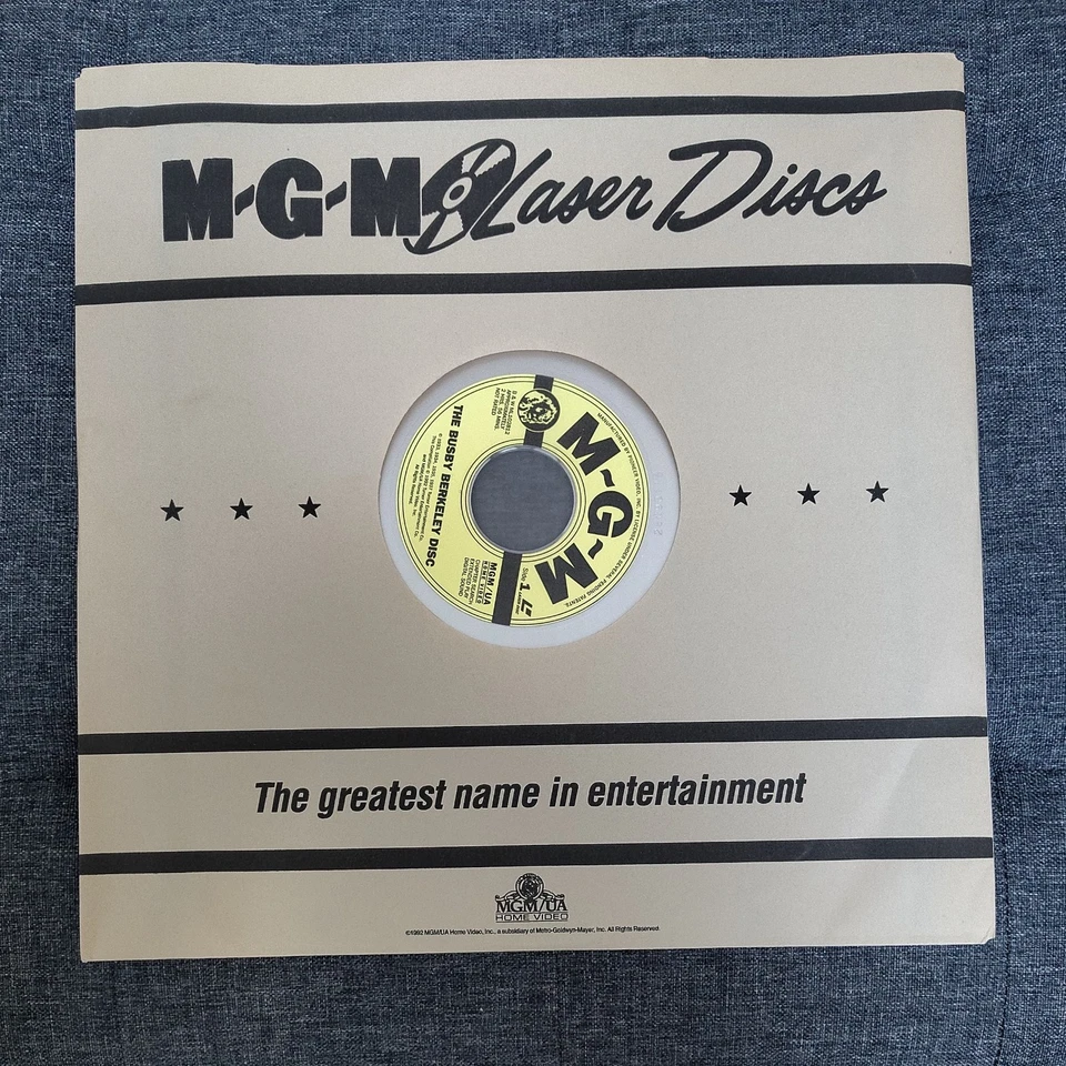 THE BUSBY BERKELEY DISC (MUSICAL SPECTACULARS) 2-Disc Laserdisc Set - Image 3 of 4