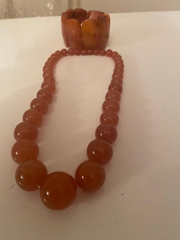 amber vintage necklace with bracelet