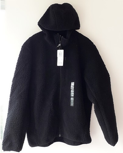 Uniqlo Men Wind Proof Pile Lined Fleece 