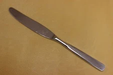 Towle, Supreme Cutlery Stainless Silverware - BETSY ROSS - Dinner Knife